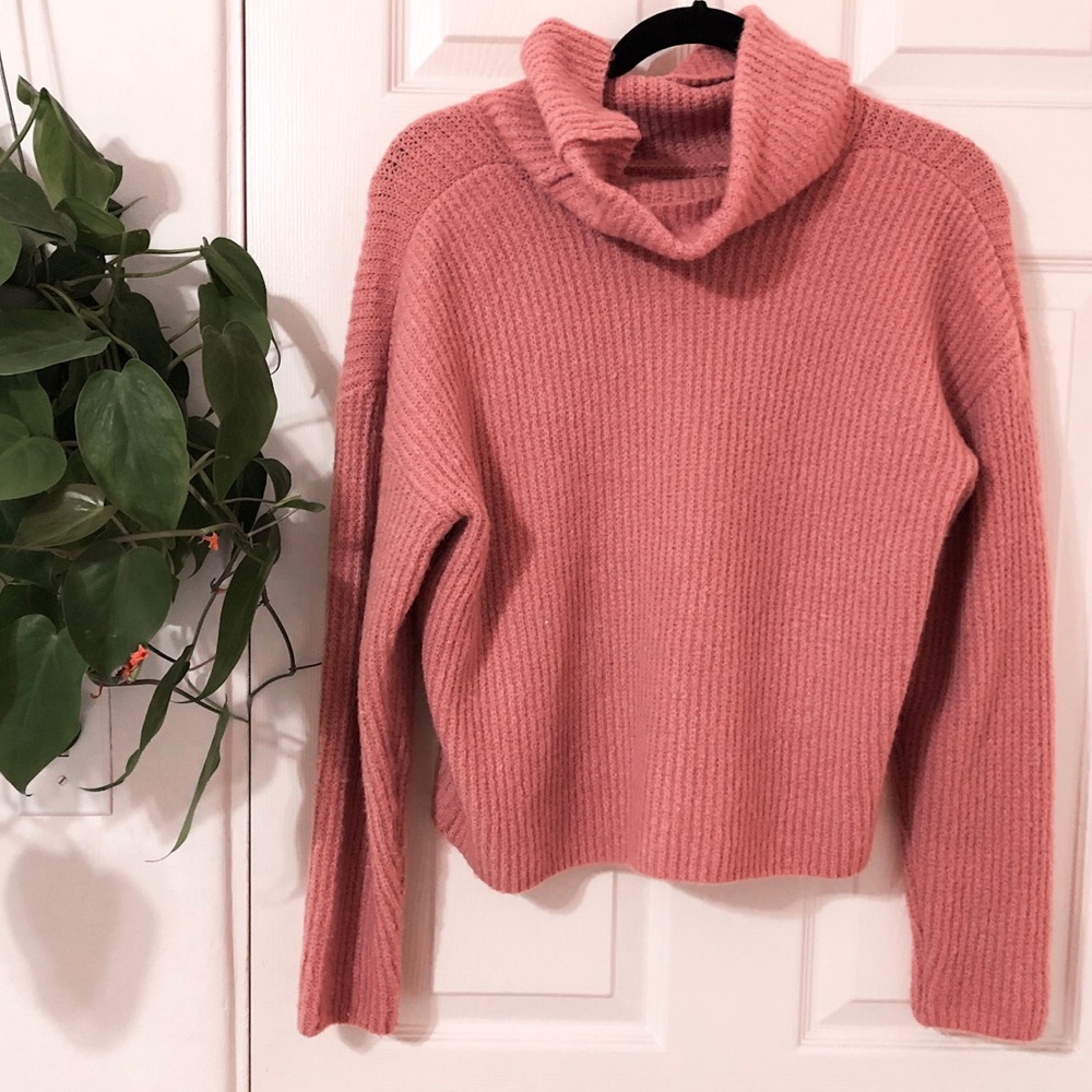 Pink Loose Turtleneck Sweater
